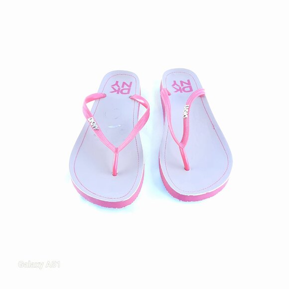 Size 8 DKNY Summer Red classic Chic Beach Sandals - Picture 8 of 8